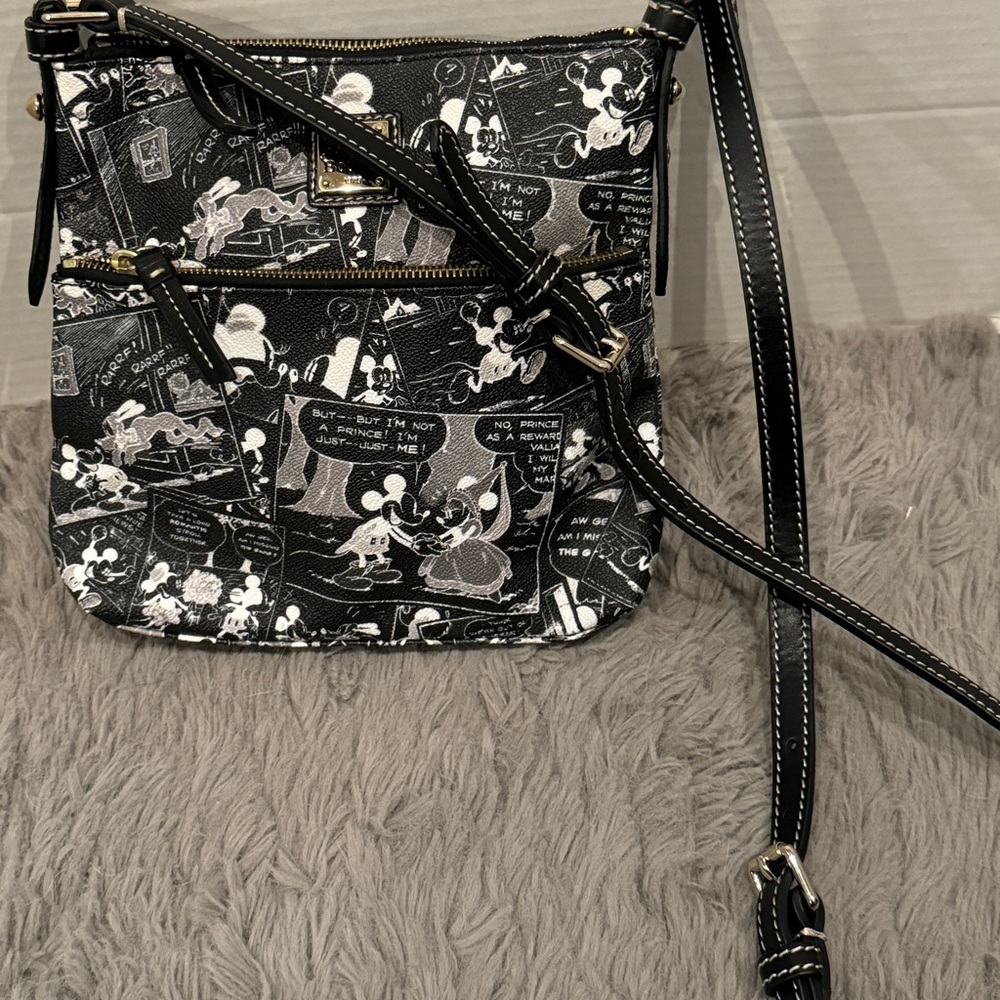 NWOT Dooney and Burke crossbody bag with Mickey and Minnie cartoon. Disney Parks